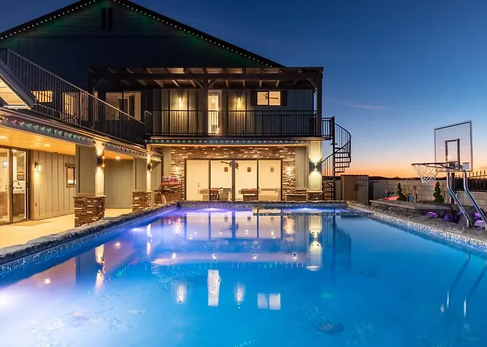 Zion Vista Poolside Manor Sauna Golf Gym *