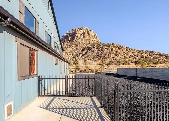 Zion Vista Poolside Manor Sauna Golf Gym
