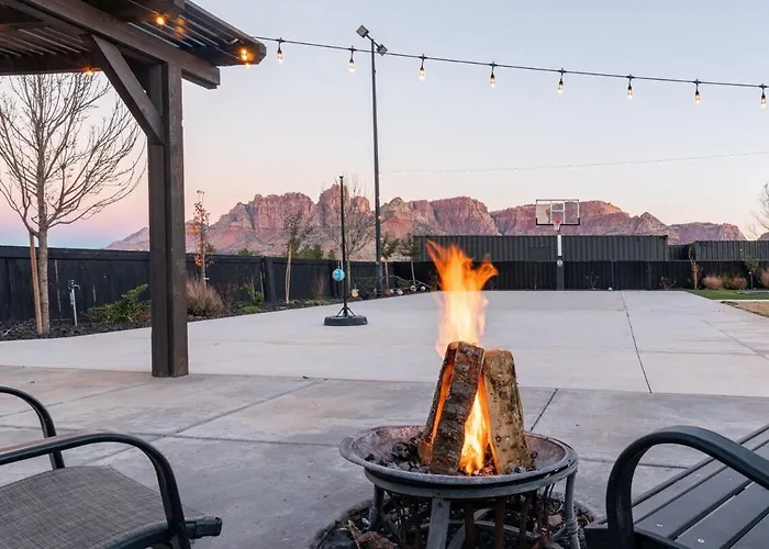 Chalet Zion Vista Poolside Manor Sauna Golf Gym Colorado City