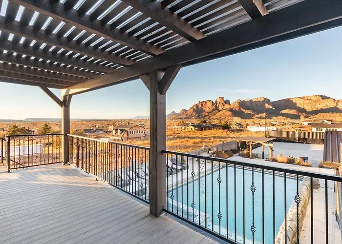 Zion Vista Poolside Manor Sauna Golf Gym