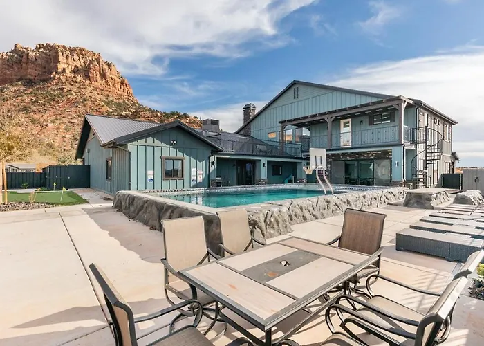Zion Vista Poolside Manor Sauna Golf Gym Chalet